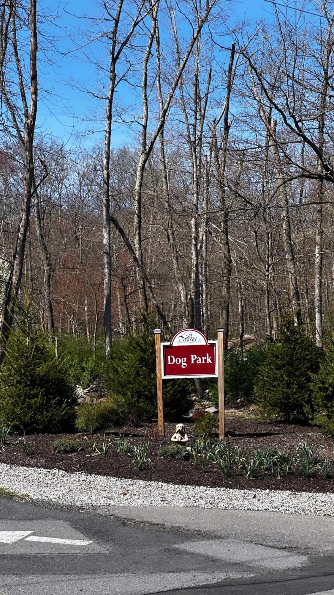 Cozy Cabin At Poconos With Hot Tub And Fire Pit East Stroudsburg Eksteriør bilde